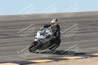media/Oct-13-2025-Moto Forza (Mon) [[a66d839500]]/4-C Group/Session 2 (Bowl)/